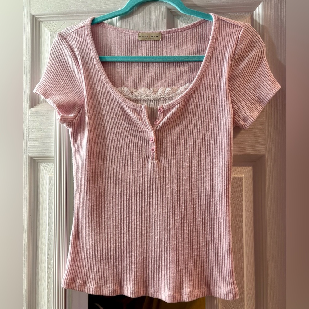 Light Pink Ribbed Button-Front Tee - Picture 1 of 4